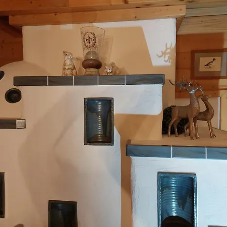 Haus Karin 度假居 海利根布卢特