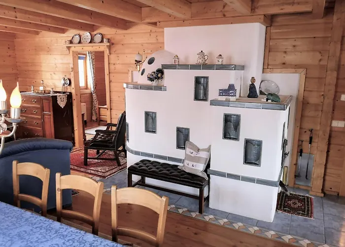 Haus Karin 度假居 *